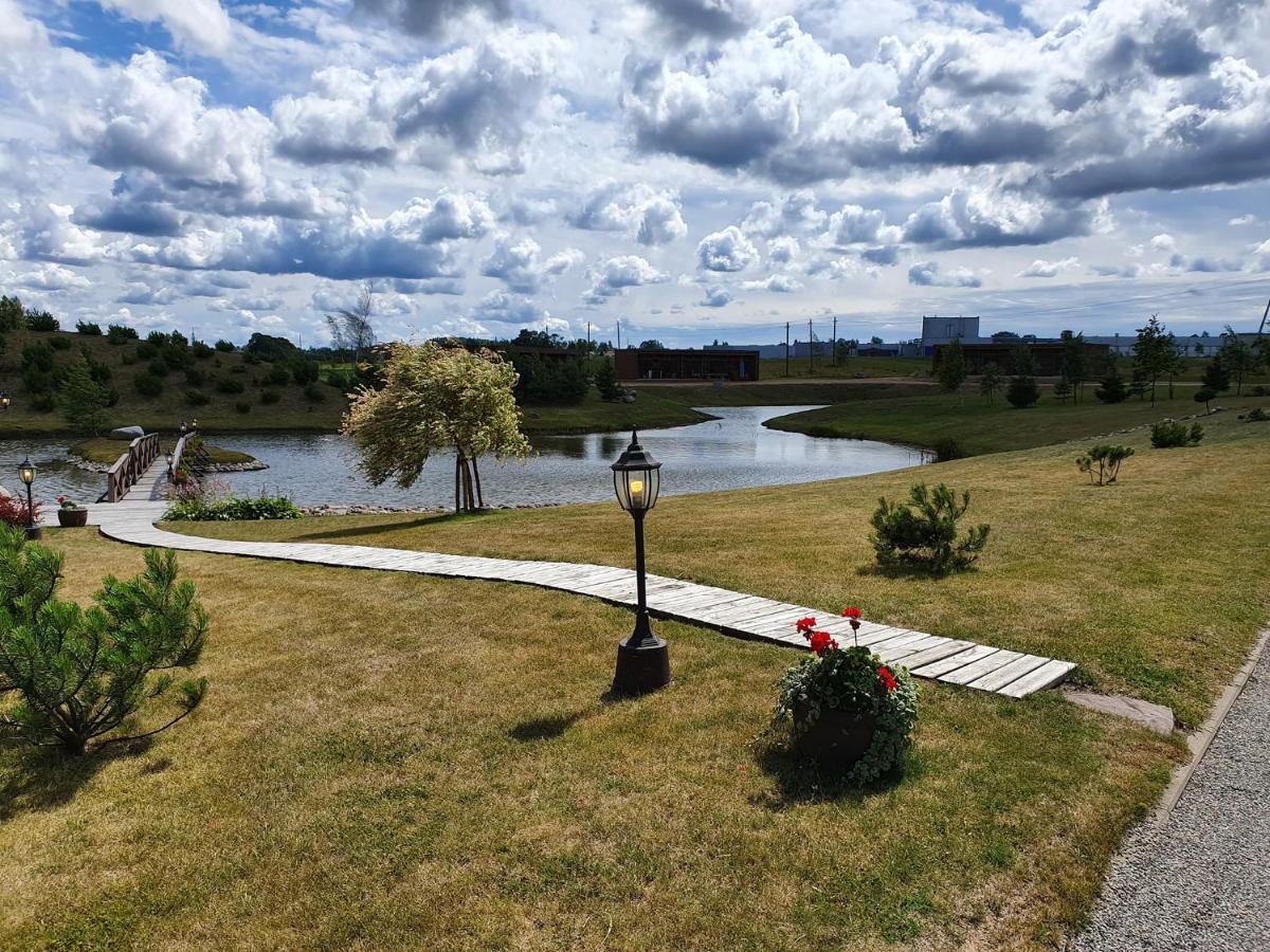Stonku Sodyba Grapeldvaris Varkaliai Bagian luar foto